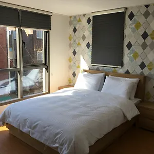 Crown 88 Guest house
